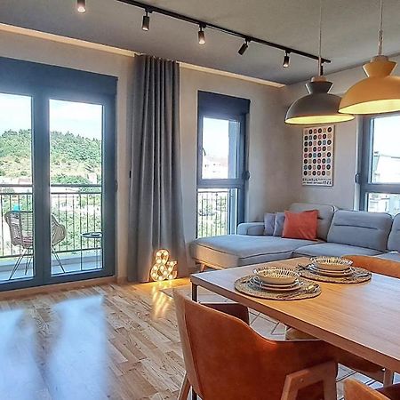 Stylish One Bedroom Apartment Подгорица Екстериор снимка
