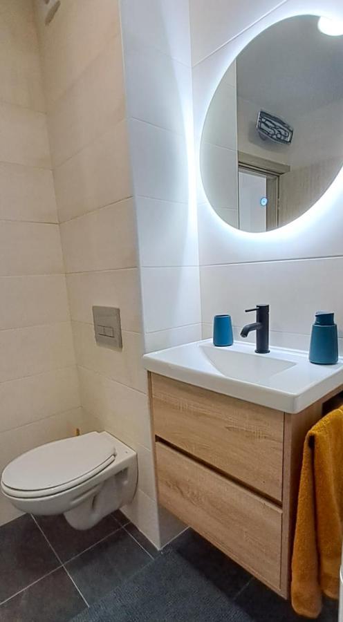 Stylish One Bedroom Apartment Подгорица Екстериор снимка