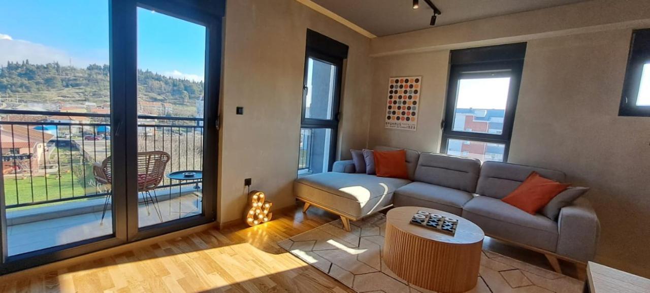 Stylish One Bedroom Apartment Подгорица Екстериор снимка
