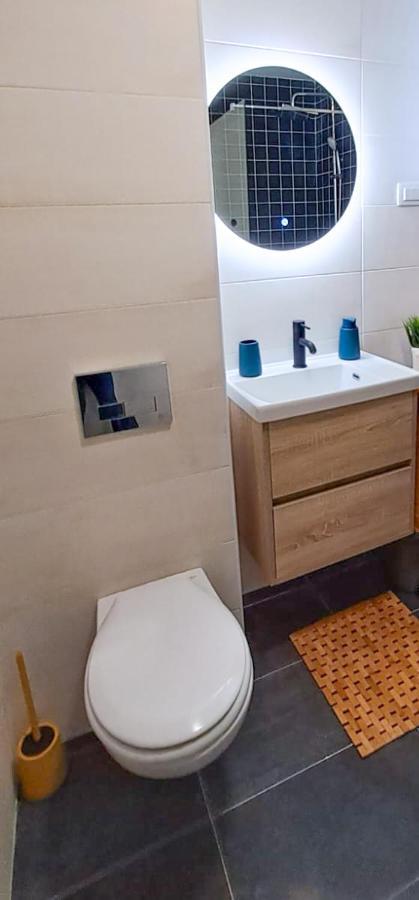 Stylish One Bedroom Apartment Подгорица Екстериор снимка