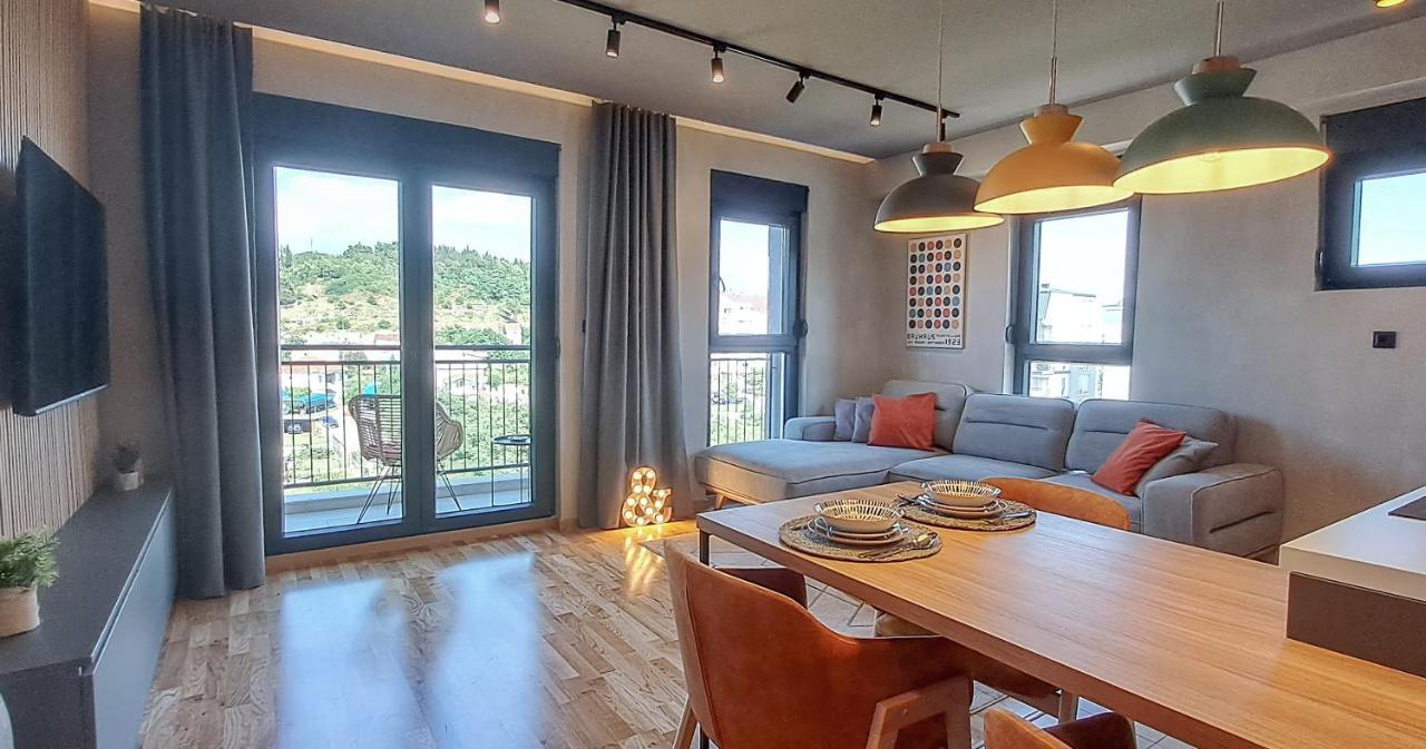 Stylish One Bedroom Apartment Подгорица Екстериор снимка